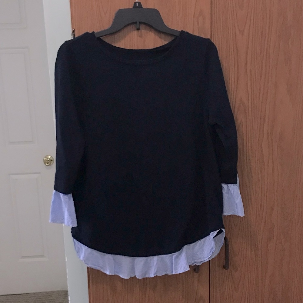 LOFT WOMEN’S NAVY BLUE TOP